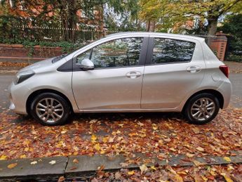 Toyota Yaris 1.33 Dual VVT-i Icon Multidrive S Euro 5 5dr Euro 5