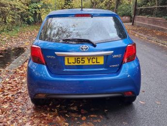 Toyota Yaris 1.5 VVT-h Icon E-CVT Euro 6 5dr