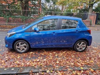 Toyota Yaris 1.5 VVT-h Icon E-CVT Euro 6 5dr