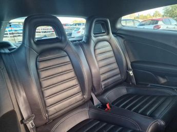 Volkswagen Scirocco 2.0 TDI R-Line DSG Euro 6 (s/s) 3dr