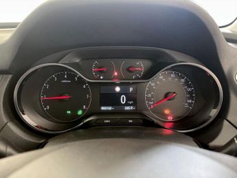 Vauxhall Grandland X 1.2 Turbo Sport Nav Auto Euro 6 (s/s) 5dr