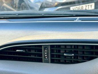 Toyota Yaris 1.5 VVT-h Icon E-CVT Euro 6 (s/s) 5dr