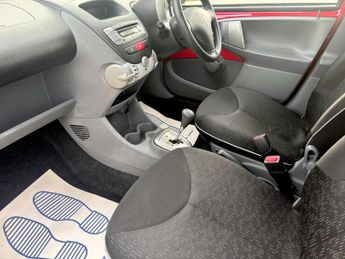Peugeot 107 1.0 12V Urban 2 Tronic Euro 5 5dr