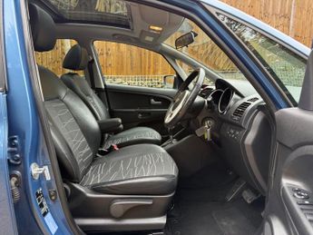 Kia Venga 1.6 3 Auto Euro 5 5dr (Sat Nav)