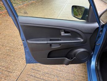 Kia Venga 1.6 3 Auto Euro 5 5dr (Sat Nav)