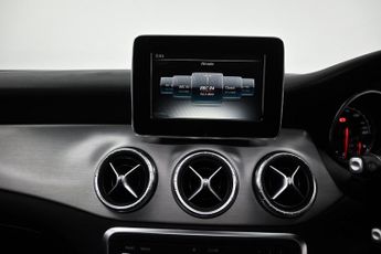 Mercedes-Benz CLA 2.1 CLA220d AMG Line Coupe 7G-DCT Euro 6 (s/s) 4dr