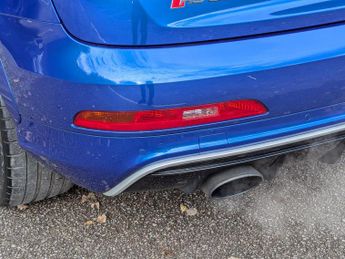 Audi RS Q3 2.5 TFSI S Tronic quattro Euro 5 (s/s) 5dr