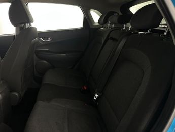 Hyundai KONA 39kWh Premium Auto 5dr (10.5kW Charger)