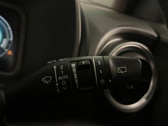 Hyundai KONA 39kWh Premium Auto 5dr (10.5kW Charger)