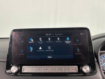 Hyundai KONA 39kWh Premium Auto 5dr (10.5kW Charger)