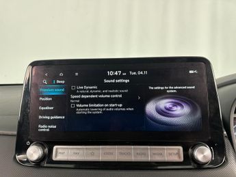 Hyundai KONA 39kWh Premium Auto 5dr (10.5kW Charger)