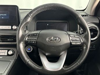 Hyundai KONA 39kWh Premium Auto 5dr (10.5kW Charger)