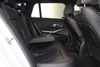 BMW 3 Series 2.0 330e 12kWh M Sport Touring Auto Euro 6 (s/s) 5dr