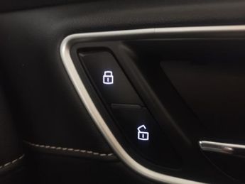 MG MG5 52.5kWh Excite Auto 5dr