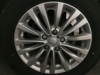 MG MG5 52.5kWh Excite Auto 5dr