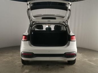 MG MG5 52.5kWh Excite Auto 5dr