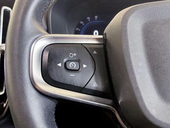 Volvo XC40 Recharge Twin 78kWh Plus Auto AWD 5dr