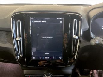 Volvo XC40 Recharge Twin 78kWh Plus Auto AWD 5dr