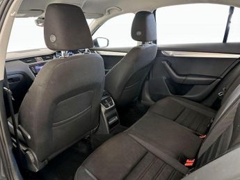 Skoda Octavia 1.5 TSI ACT SE Technology Euro 6 (s/s) 5dr