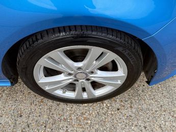 Mercedes-Benz A Class 2.1 A200d Sport (Premium) Hatchback 5dr Diesel 7G-DCT Euro 6 (s/