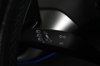 Volkswagen ID.4 Pro Performance 77kWh Life Auto 5dr