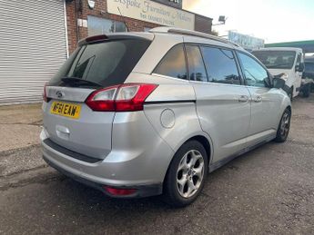 Ford Grand C-Max 1.6 Zetec Euro 5 5dr