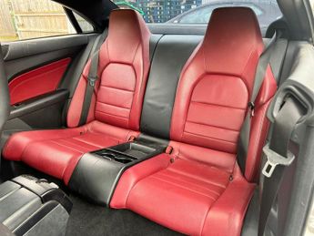 Mercedes-Benz E Class 2.1 E220d BlueTEC AMG Line (Premium) G-Tronic+ Euro 6 (s/s) 2dr