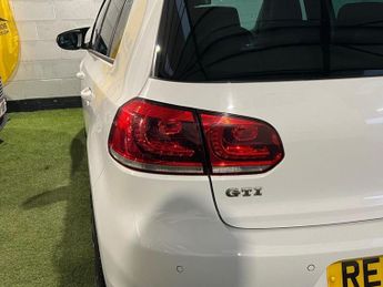 Volkswagen Golf 2.0 TSI GTI (Leather) DSG Euro 5 5dr