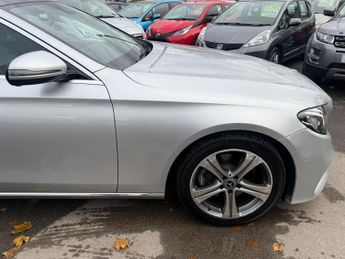 Mercedes-Benz E Class 2.0 E220d SE (Premium) G-Tronic+ Euro 6 (s/s) 4dr