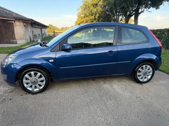 Ford Fiesta 1.25 Silver 3dr