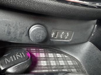 MINI Clubman 2.0 Cooper D Auto Euro 6 (s/s) 6dr