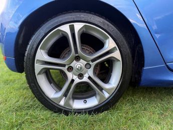 Renault Clio 1.2 TCe GT Line EDC Euro 5 5dr