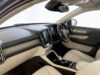 Volvo XC40 2.0 D4 Inscription Auto AWD Euro 6 (s/s) 5dr