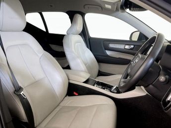 Volvo XC40 2.0 D4 Inscription Auto AWD Euro 6 (s/s) 5dr