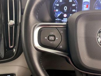Volvo XC40 2.0 D4 Inscription Auto AWD Euro 6 (s/s) 5dr