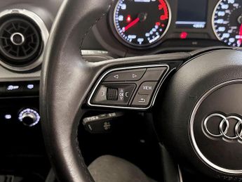 Audi Q2 1.0 TFSI 30 Technik Euro 6 (s/s) 5dr