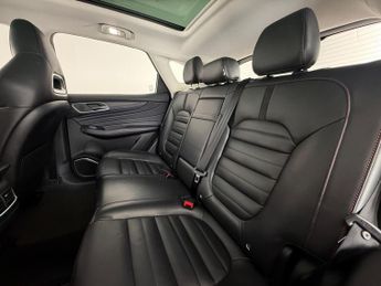 MG MG HS 1.5 T-GDI 16.6kWh Exclusive Auto Euro 6 (s/s) 5dr