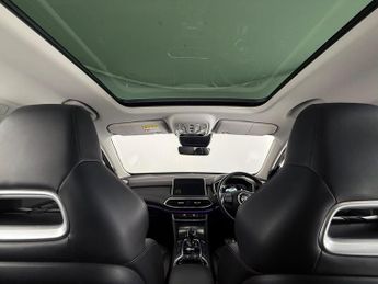 MG MG HS 1.5 T-GDI 16.6kWh Exclusive Auto Euro 6 (s/s) 5dr