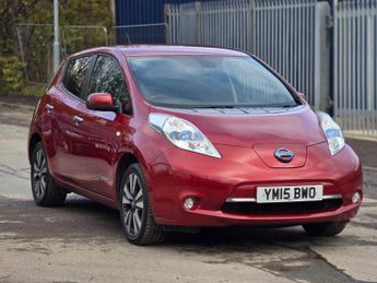 Nissan Leaf 24kWh Tekna Hatchback 5dr Electric Auto (107 bhp)