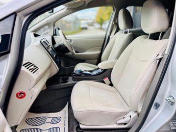 Nissan Leaf 24kWh Auto 5dr