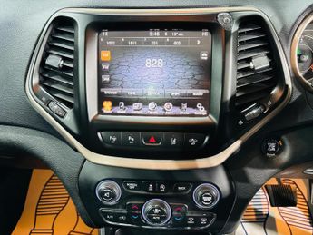 Jeep Cherokee 2.0 CRD Limited Auto 4WD Euro 5 (s/s) 5dr