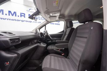 Vauxhall Combo Life 1.5 Turbo D Elite Auto Euro 6 (s/s) 5dr (7 Seat)