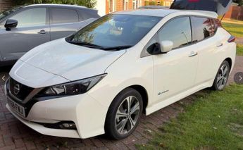 Nissan Leaf 40kWh N-Connecta Auto 5dr
