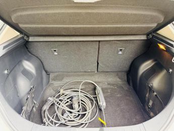 Nissan Leaf 40kWh N-Connecta Auto 5dr