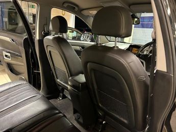 Vauxhall Antara 2.2 CDTi SE Auto 4WD Euro 5 5dr (SNav)