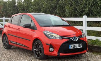 Toyota Yaris 1.5 VVT-h Orange Edition E-CVT Euro 6 5dr