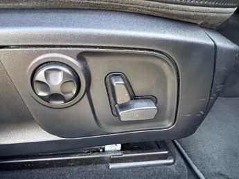 Maserati Levante 3.0D V6 ZF 4WD Euro 6 (s/s) 5dr
