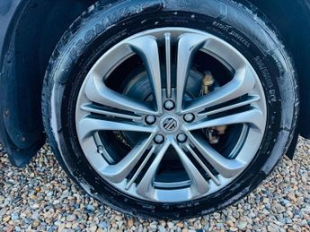 MG MG HS 1.5 T-GDI Exclusive DCT Euro 6 (s/s) 5dr