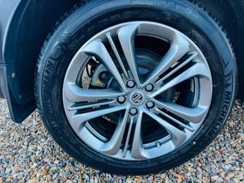 MG MG HS 1.5 T-GDI Exclusive DCT Euro 6 (s/s) 5dr