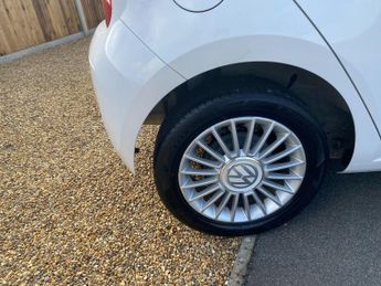 Volkswagen up! 1.0 High up! ASG Euro 5 5dr